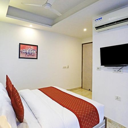 Hotel The Best Near Delhi Airport ニューデリー エクステリア 写真