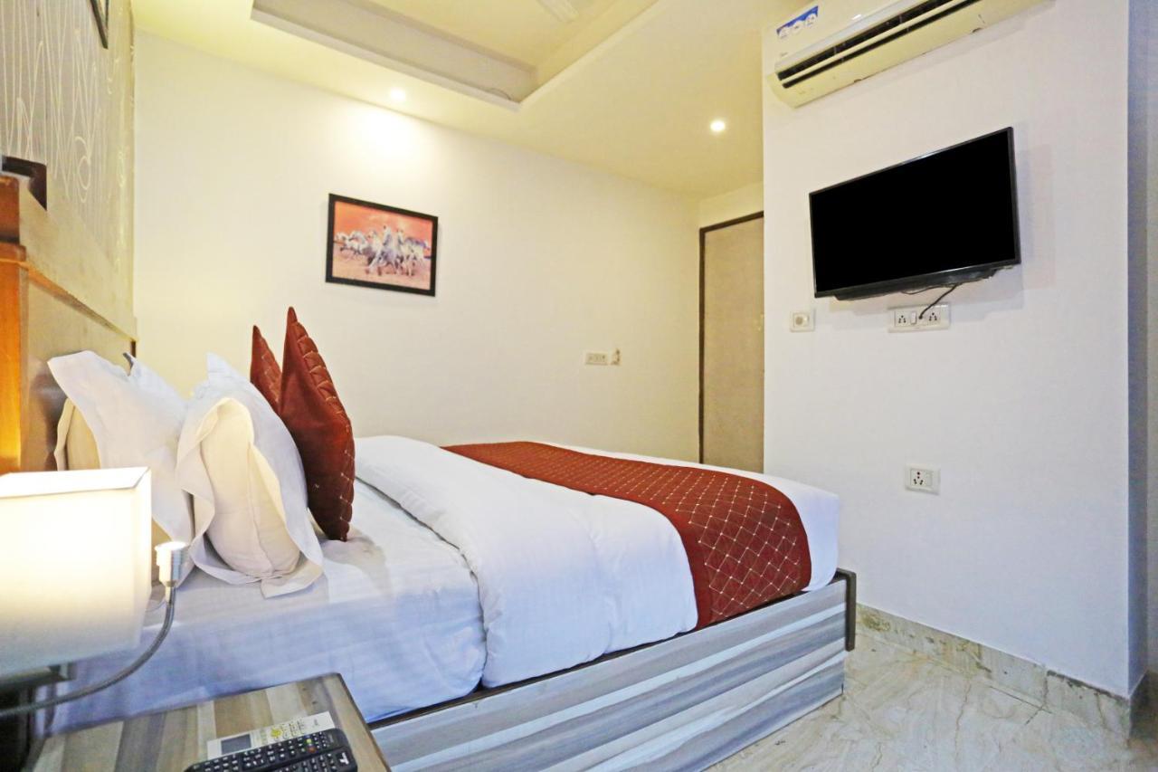 Hotel The Best Near Delhi Airport ニューデリー エクステリア 写真