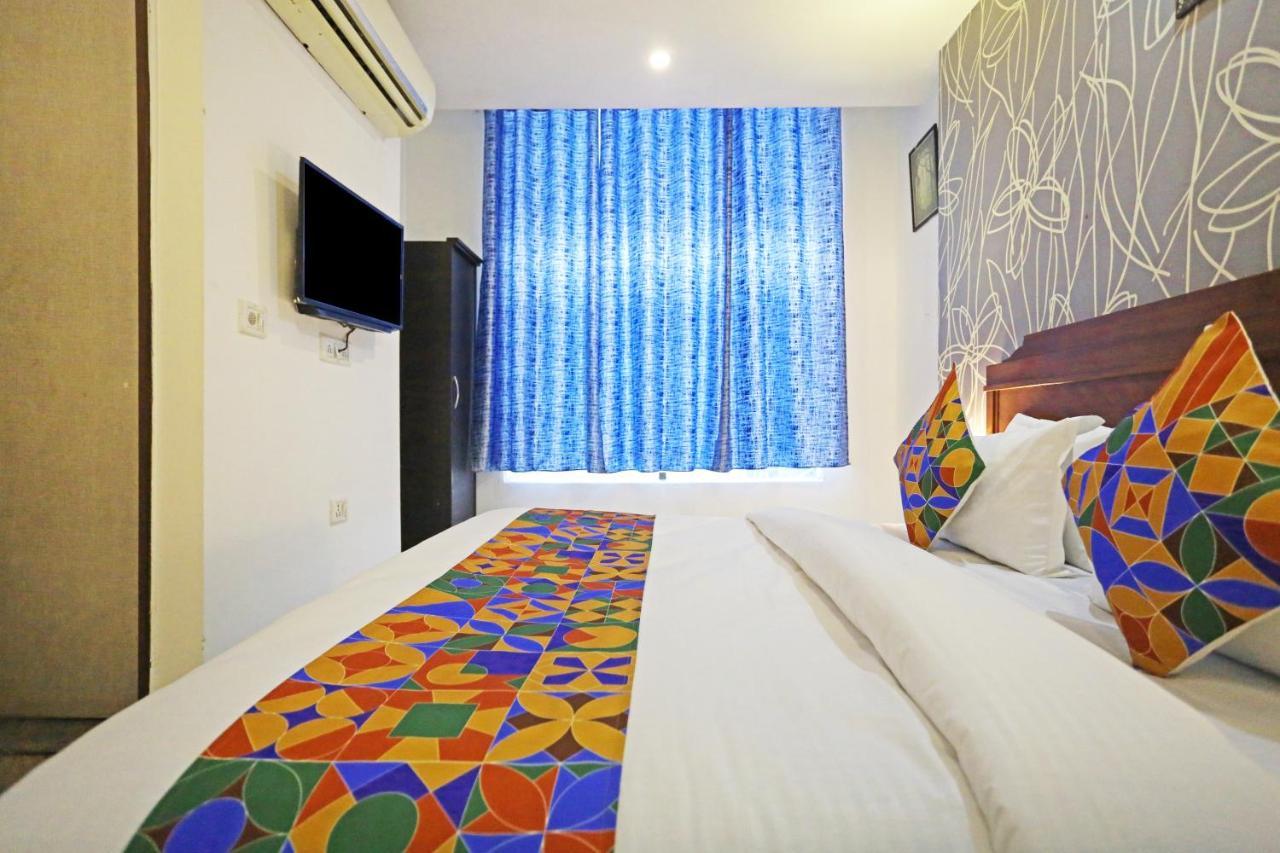 Hotel The Best Near Delhi Airport ニューデリー エクステリア 写真