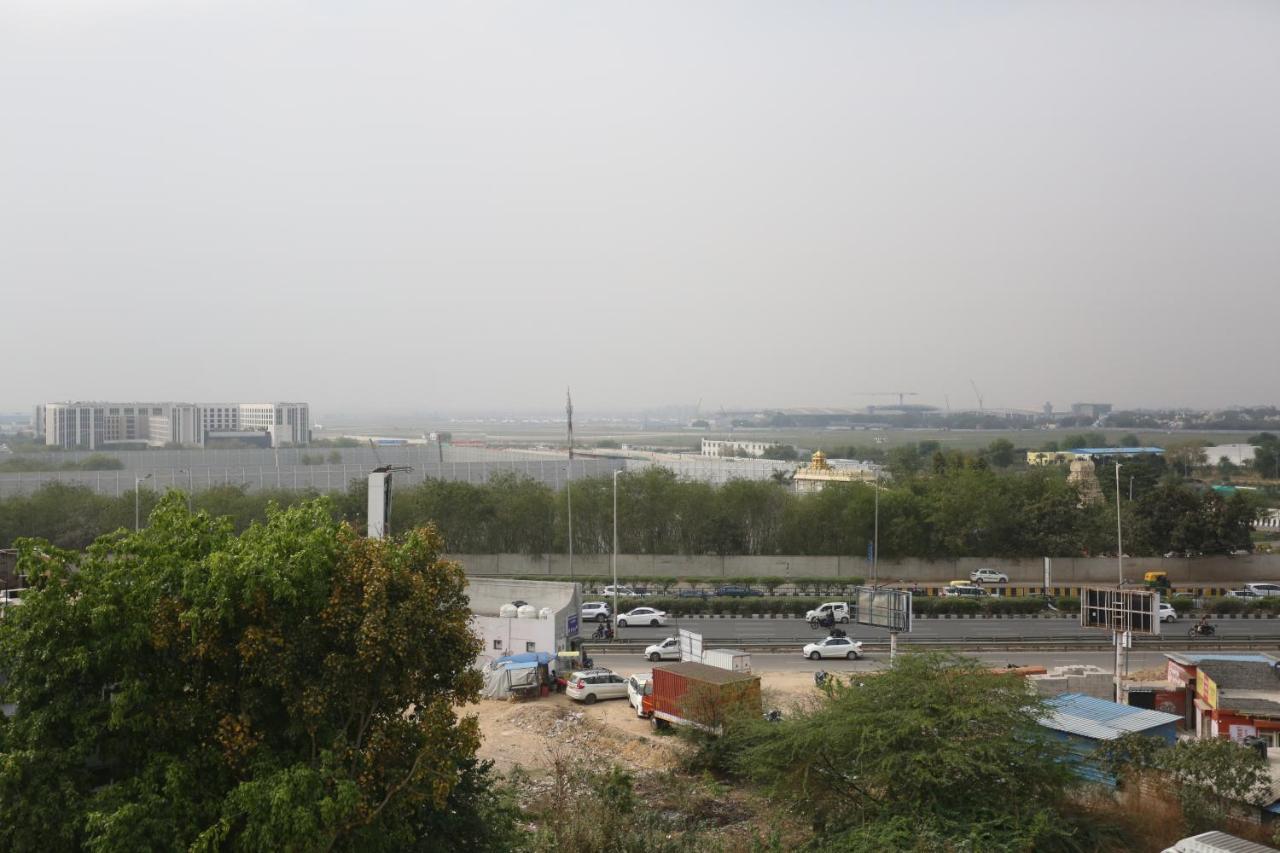 Hotel The Best Near Delhi Airport ニューデリー エクステリア 写真